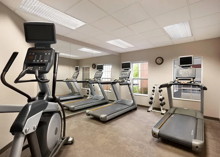 Hotel By Marriott Chicago / 3*